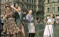 Улица полна неожиданностей (1958) Кадр 4