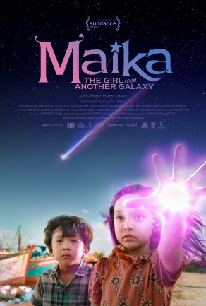 Майка: Девочка из другой галактики (2022) Постер